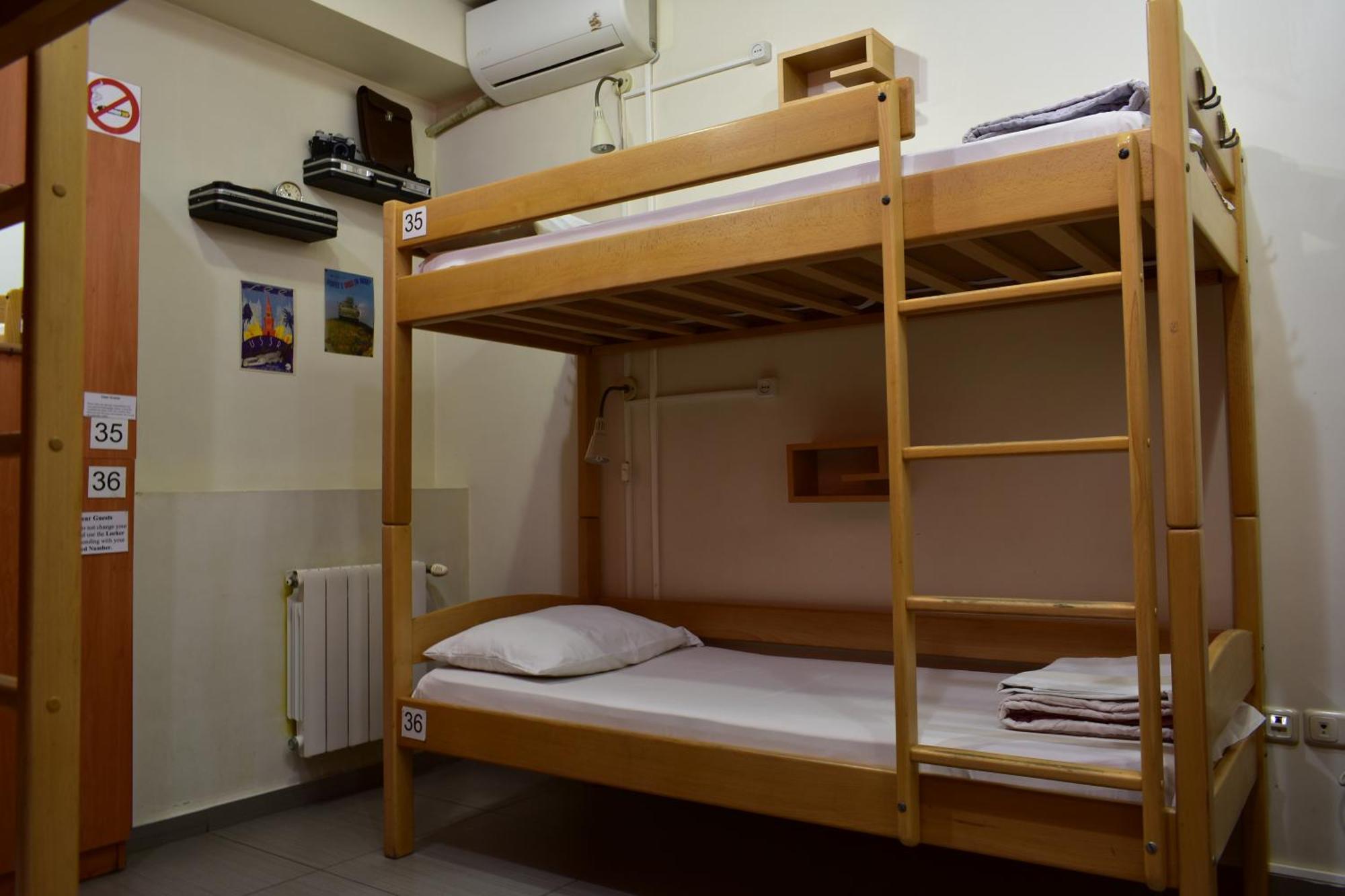 Envoy Hostel & Tours 예레반 외부 사진