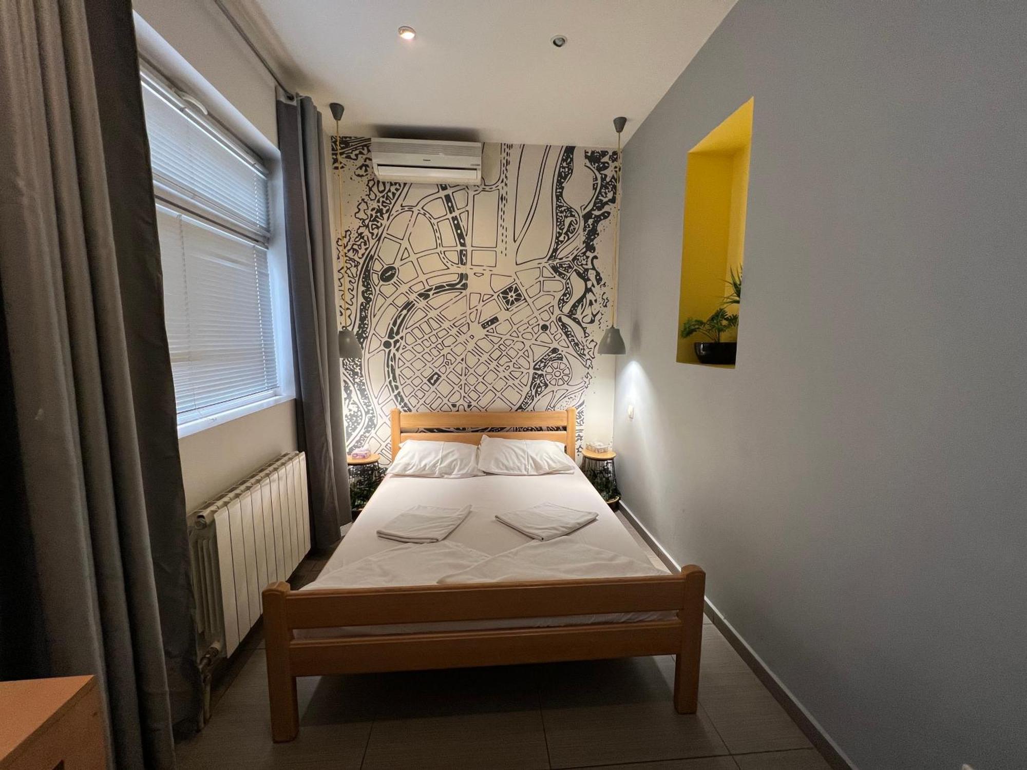 Envoy Hostel & Tours 예레반 외부 사진