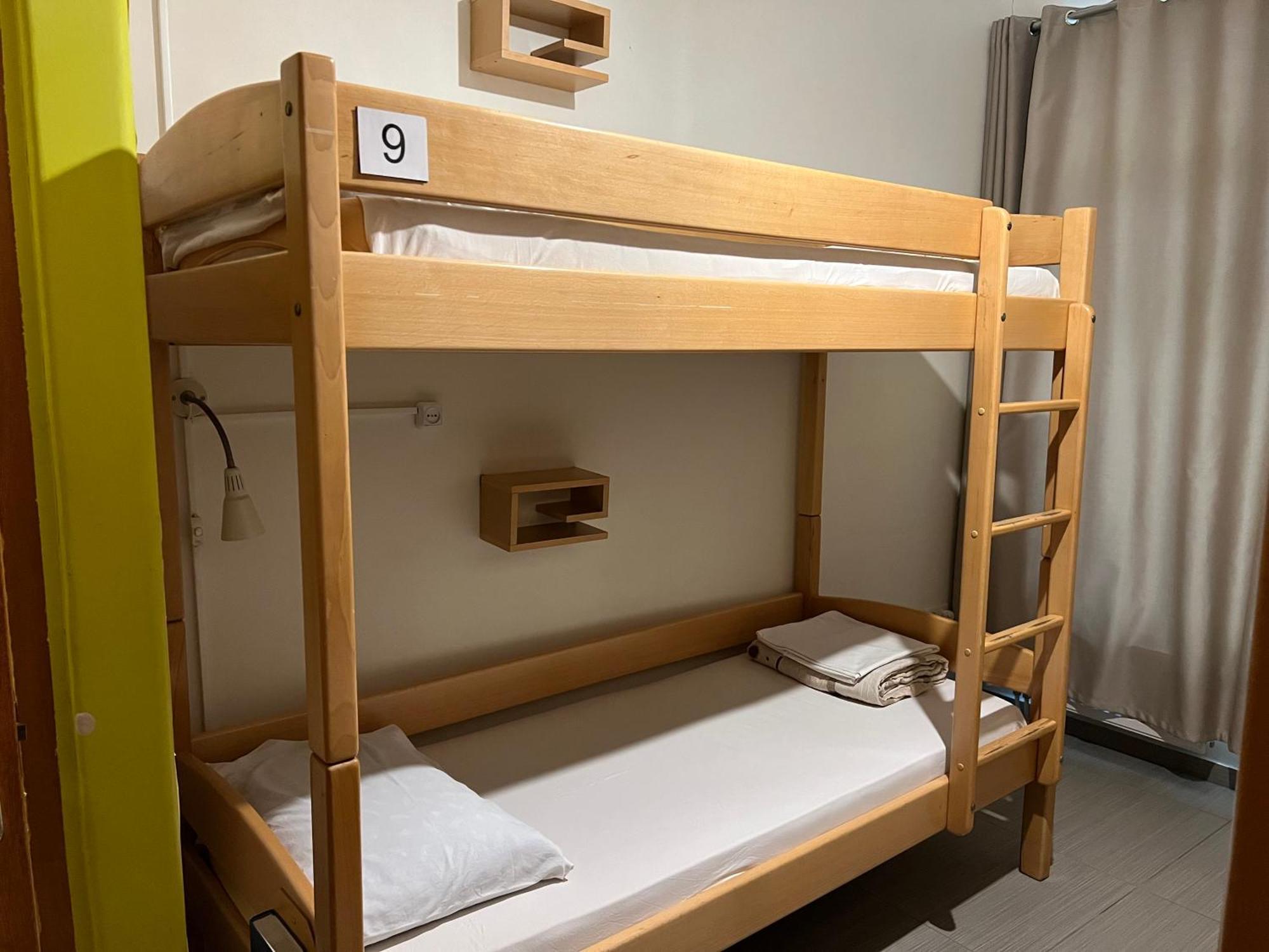 Envoy Hostel & Tours 예레반 외부 사진