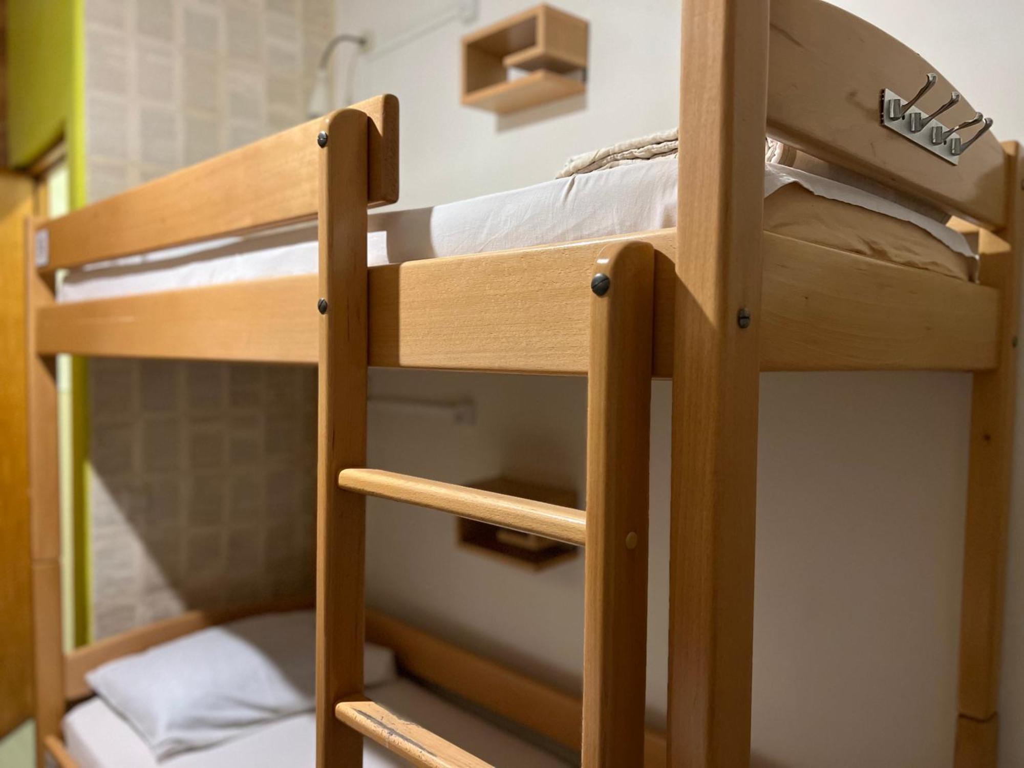 Envoy Hostel & Tours 예레반 외부 사진